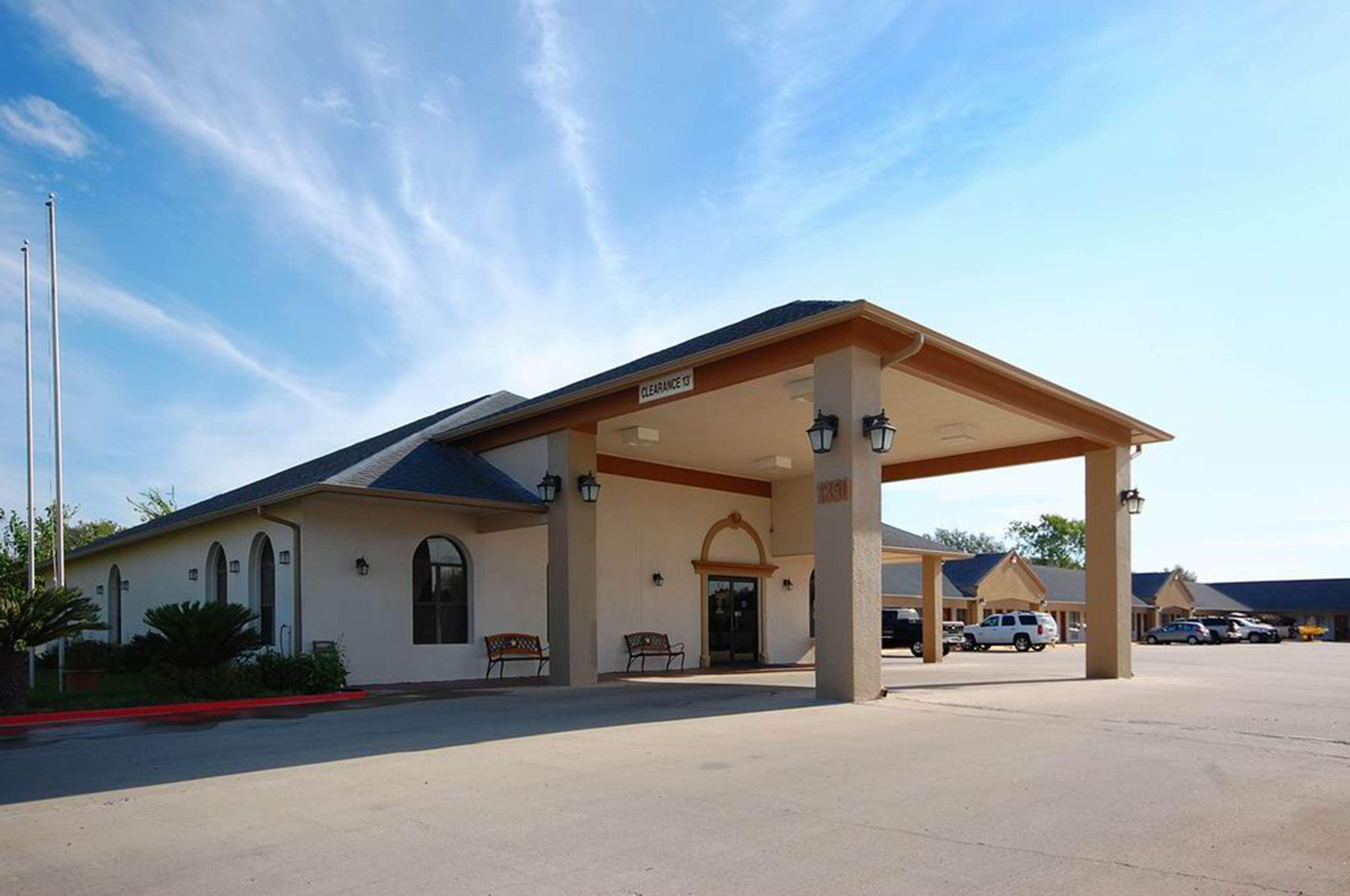 Best Western Plus Emerald Inn & Suites Garden City Exterior foto