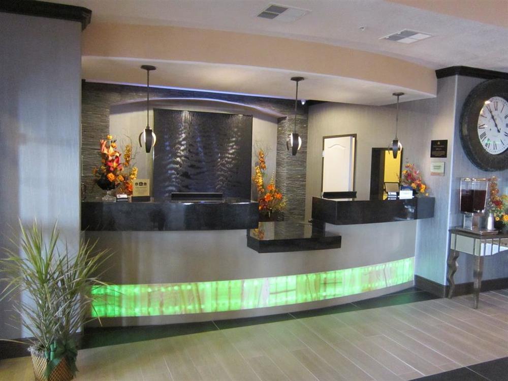Best Western Plus Emerald Inn & Suites Garden City Interior foto