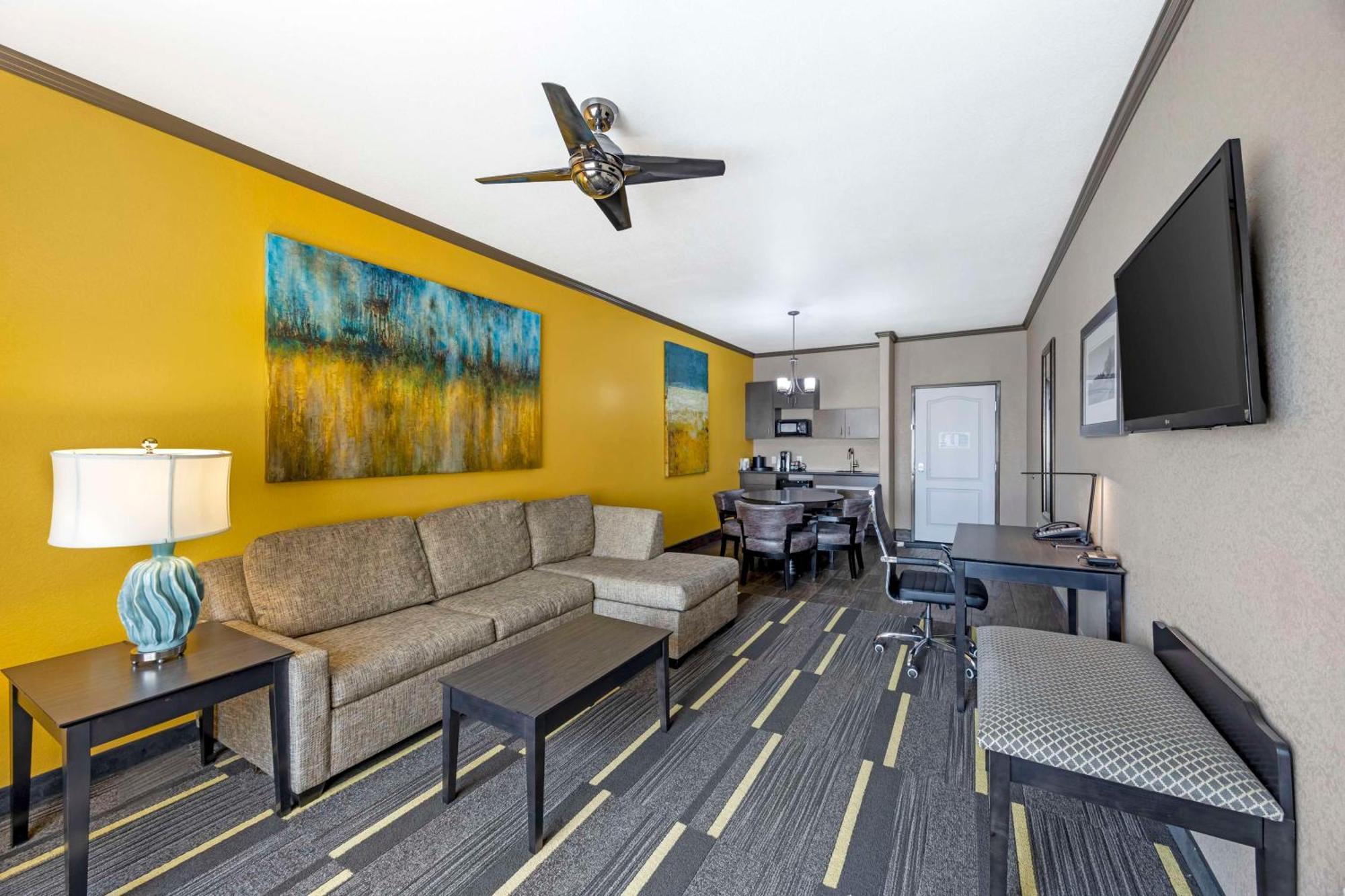 Best Western Plus Emerald Inn & Suites Garden City Exterior foto