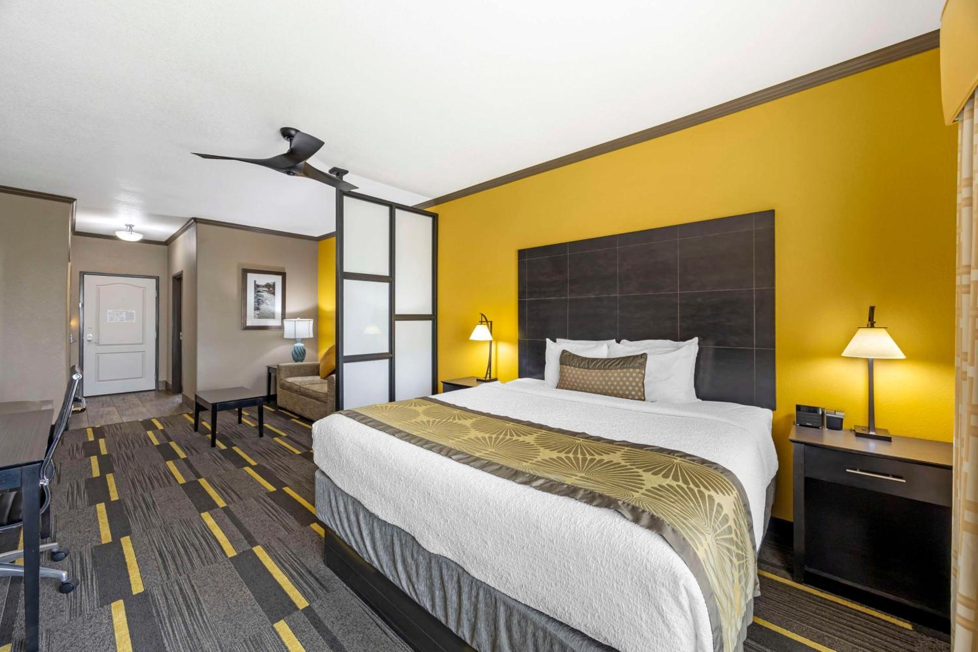 Best Western Plus Emerald Inn & Suites Garden City Exterior foto